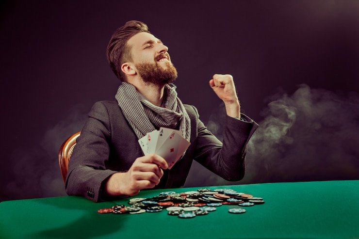 Dashboard Program Loyalitas ufcslot menampilkan tingkat keanggotaan dan progress ke tingkat berikutnya